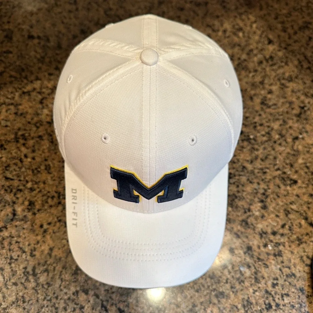 Michigan Wolverines Jordan Dri-Fit Hat Men's M/L White Performance Cap